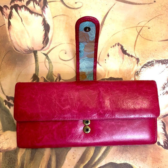 Beautiful Pink HOBO Wallet 💞 - Picture 7 of 13